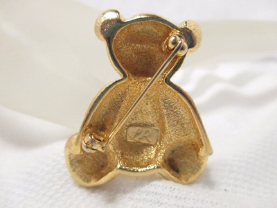 Gold Tone Teddy Bear Pin Brooch w/Green Rhinestone Eyes Clear RS Heart Signed LR
