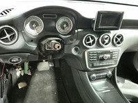 Mercedes W176 A180 12-15 CDI 1,5 80KW Motorlager Motorhalter Mercedes W176 A180 12-15 31.10.2013 A2462400809 gebraucht Vorschau 9