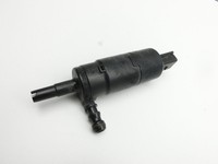 Porsche Panamera 970 10-16 Waschwasserpumpe Wischwasserpumpe Waschpumpe Vorne Porsche Panamera 970 10-16 19.08.2011... Vorschau 2