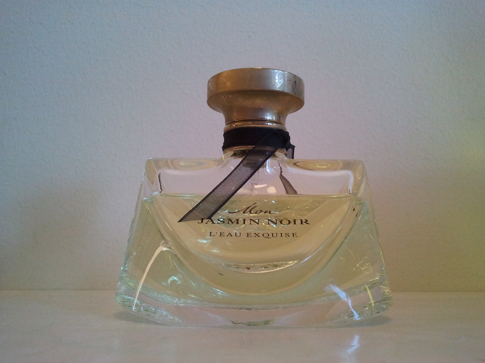 廃盤 BVLGARI Mon JASMIN NOIR EXQUISE50ml 廃盤 BVLGARI Mon JASMIN NOIR EXQUISE50ml