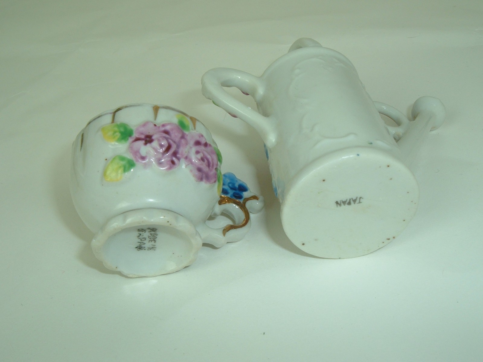 Vtg Miniature Watering Can and Tea cup Floral Gold Trim Japan shabby cottage
