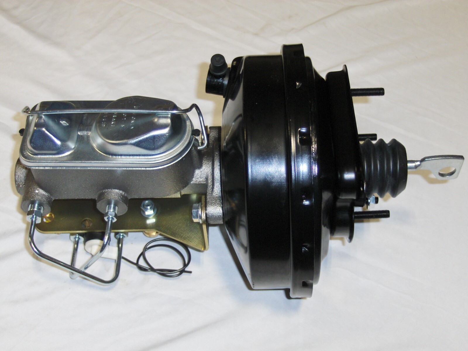 1967-69 Ford Mustang Power Brake Booster w/ Master Cylinder