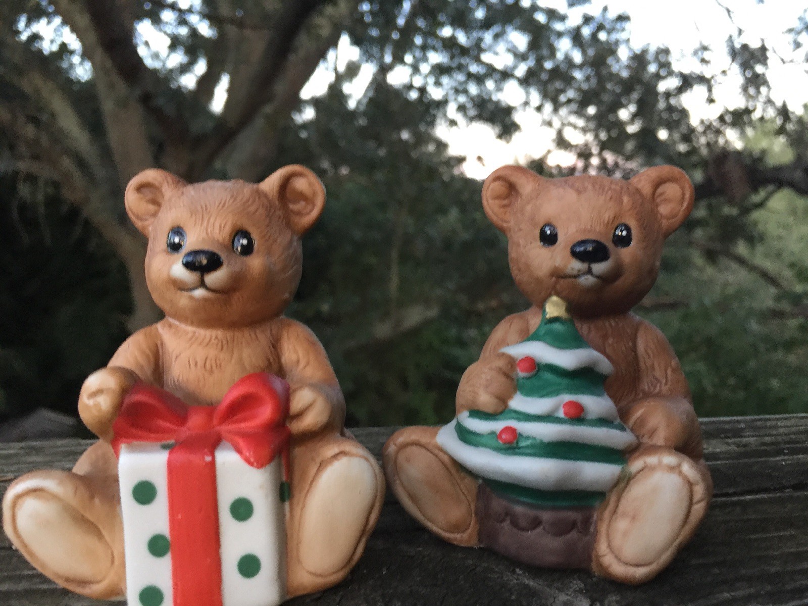 Vintage Homco HOME INTERIOR Teddy Bear Christmas Tree & Present SET 2 Rare ??J8