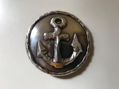 Nautical , Anchor men s round belt buckle in a polished silver plaiting.