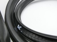 BMW X1 E84 09-12 Dichtung für Rahmen Tür Links Vorne BMW X1 E84 09-12 19.07.2010 2990307 51332990307 gebraucht Vorschau 5