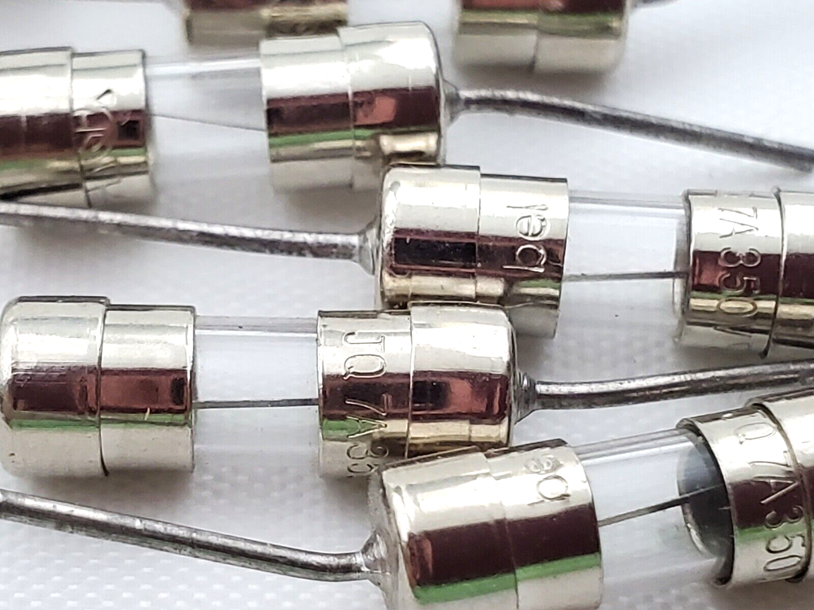 Lot of 10 Bel 2AG 350 Volt 7 Amp 5 x 15 MM Fast Acting Pigtail Glass Fuses