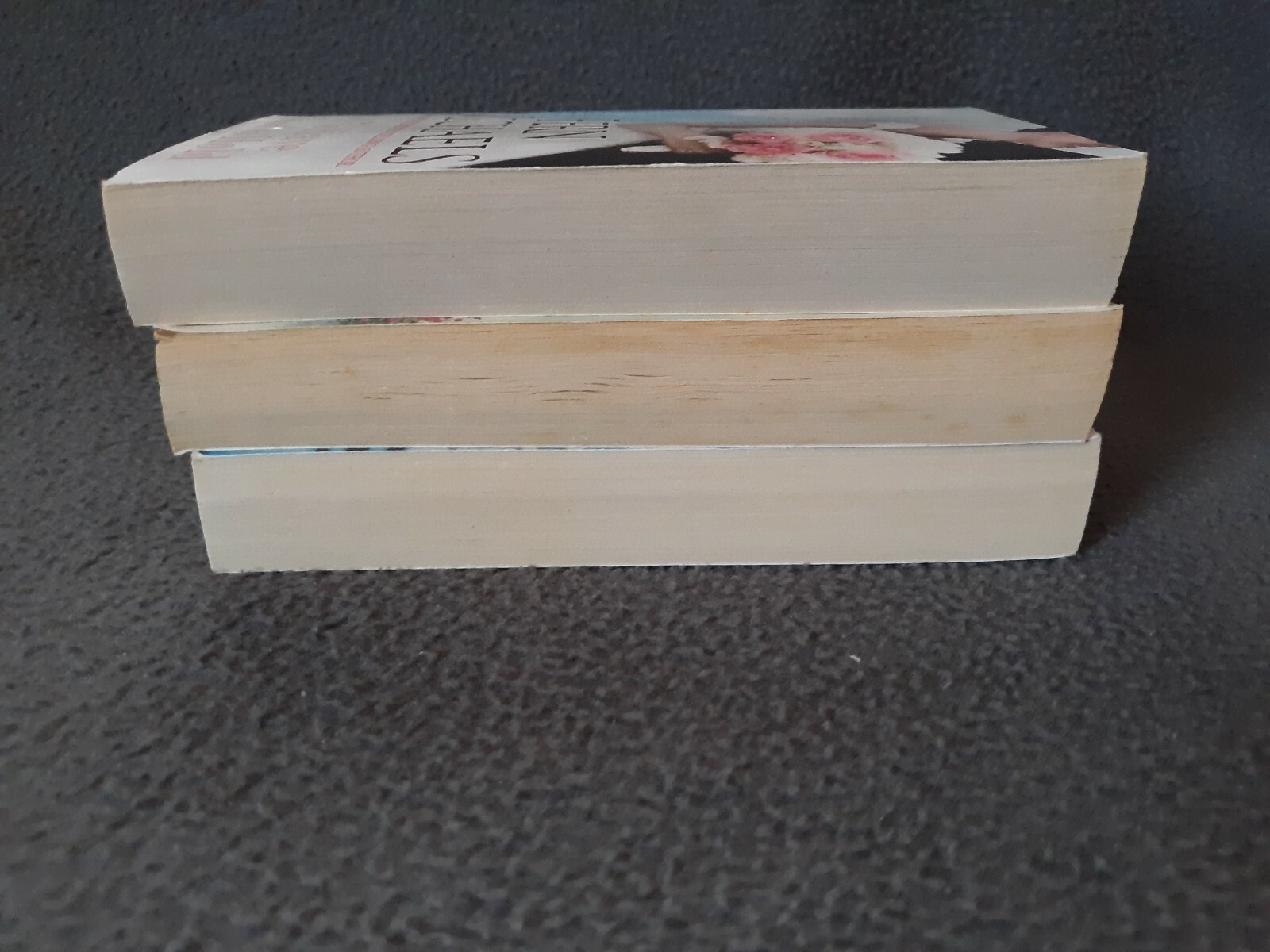 Fern Michaels Lot of 3 Paperbacks Kiss and Tell/The Jury/To Have and to Hold