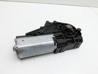 BMW F11 525d 10-14 Schiebedachmotor Hinten BMW F11 525d 10-14 04.04.2013 9127381 908656-110 6762-9127381... Vorschau 2