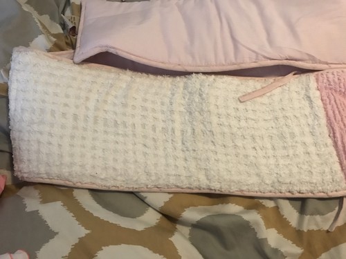 Victorian Heart Designer Pink Chenille Baby Girl Nursery 1 Piece Crib Bumper EUC