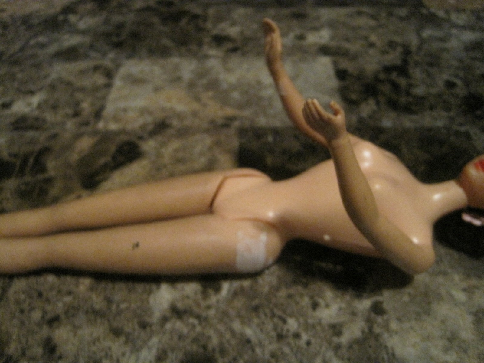 VINTAGE TALKING BARBIE !  BRUNETTE NAPE CURL!    FOR PARTS