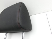 Nissan Juke F15 15-18 Kopfstütze Nackenstütze schwarz mit roter Naht Nissan Juke F15 15-18 01.01.2017 gebraucht Vorschau 4