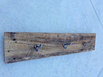 Reclaimed barn wood towel rack, beach house bath decor, 3 hook wood coat rack