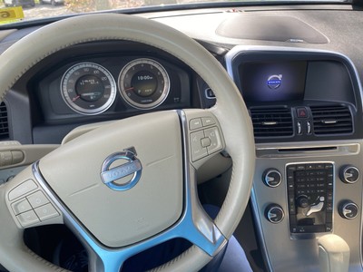 image 1 of interior