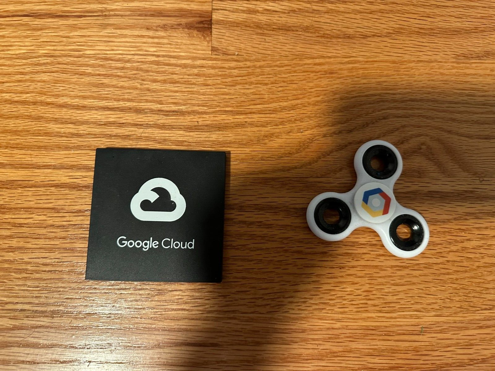 Google Cloud PowerBank and Spin Fidget Rare items