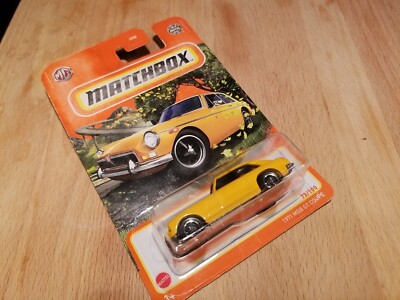 Matchbox 2022 1971 MGB GT Coupe 73/100 Sealed, Box Scuffed