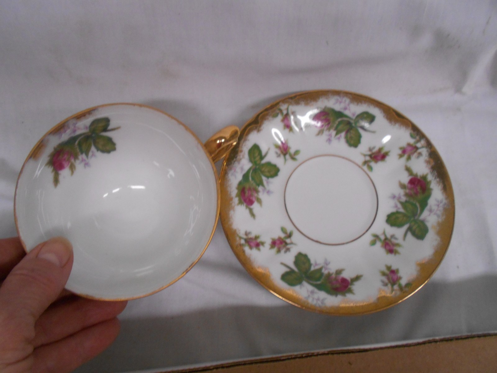 vintage Japan tea cup & saucer pedestal gold with rose buds