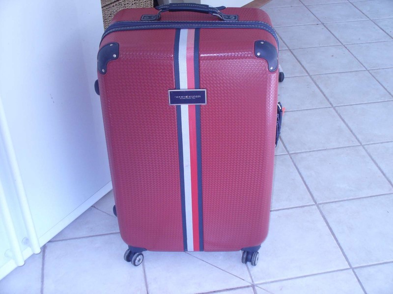 tommy hilfiger pink suitcase