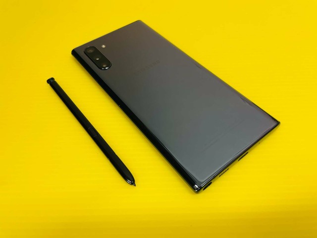 samsung galaxy note10  black