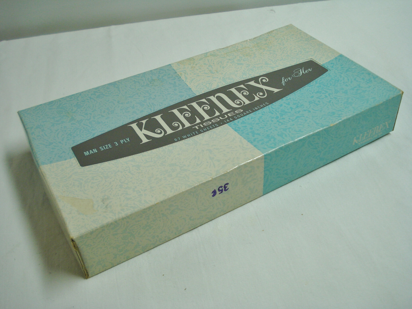 Vintage 1967 Unopened Box of Kleenex Tissues Man Size for
