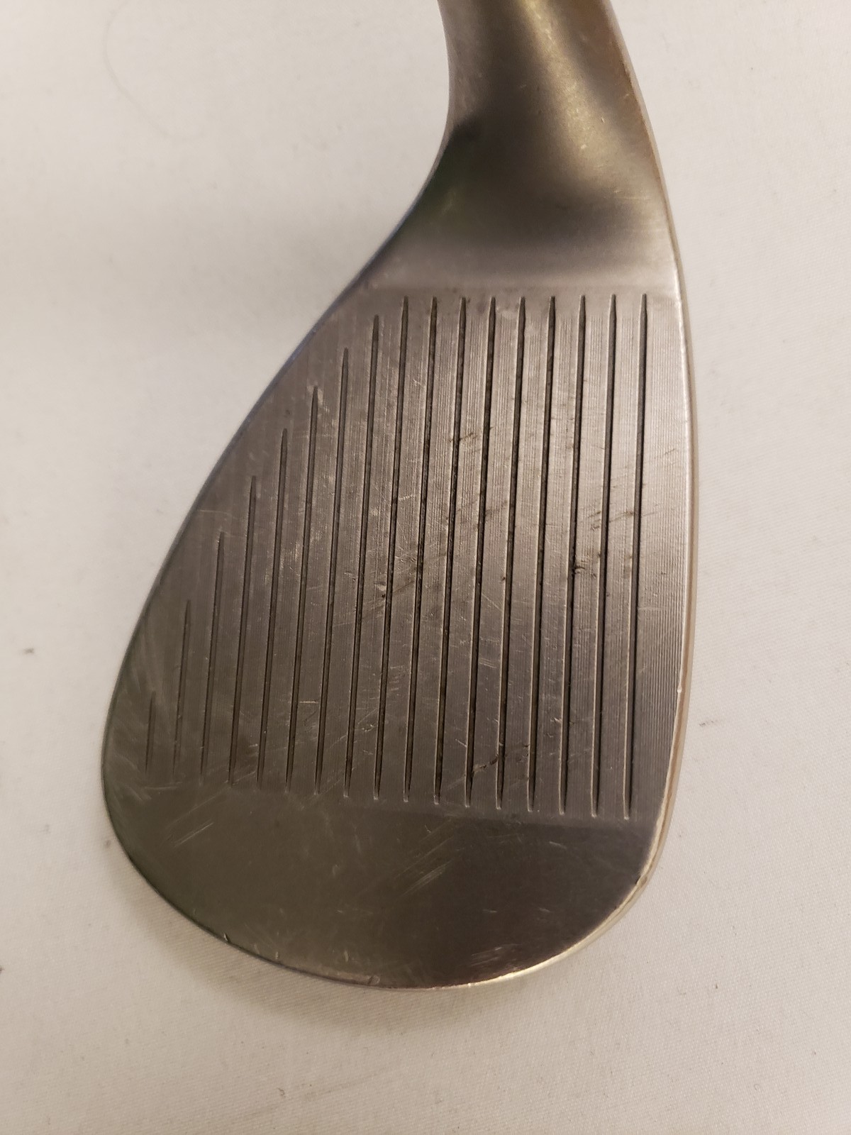 Used Titleist Vokey SM10 - Lob Wedge 60* - 04* B - T Grind - Nickel - RH