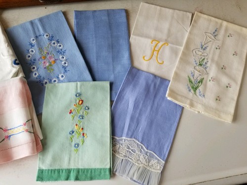 Vintage Lot Of Hand Towels CUTTER  Crafts