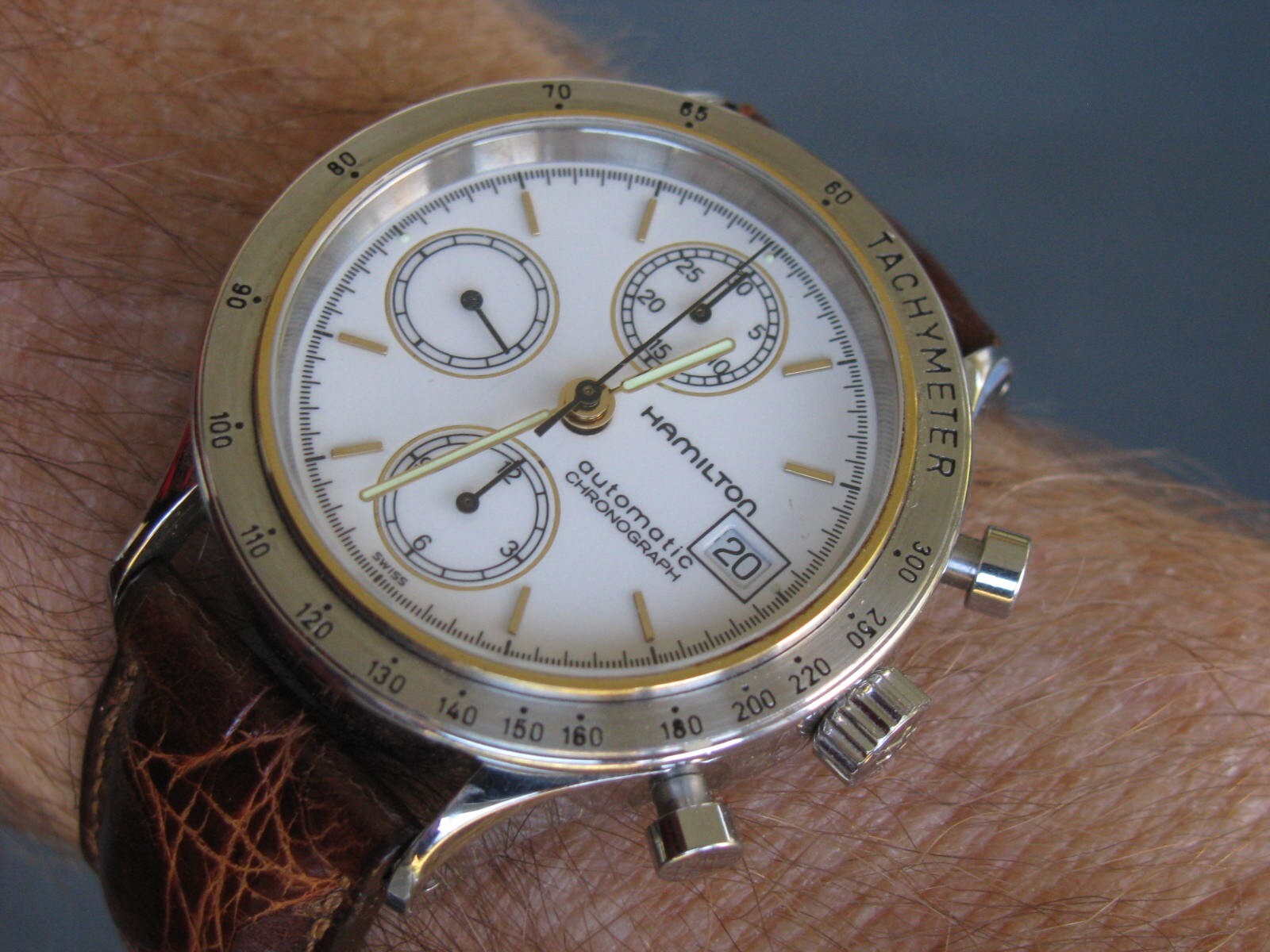 user_9b90b93a 【新品 未使用】HAMILTON Ventura Elvis80 Skeleton Auto - Dial color:Black - H24535332