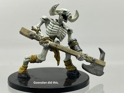 D&D Pathfinder Mini Dungeon Mad Mage 32a Minotaur Skeleton (Axe) UC LARGE