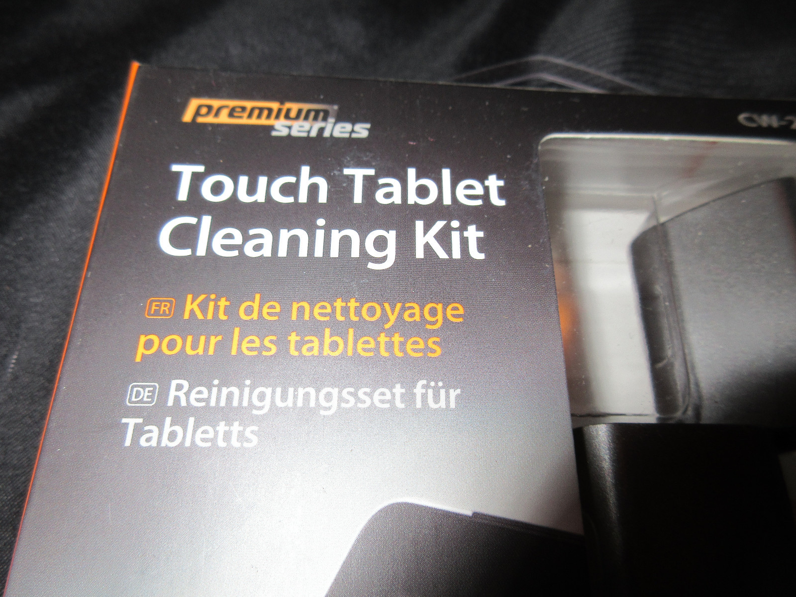 Color Way Tablet Portable Cleaning Kit