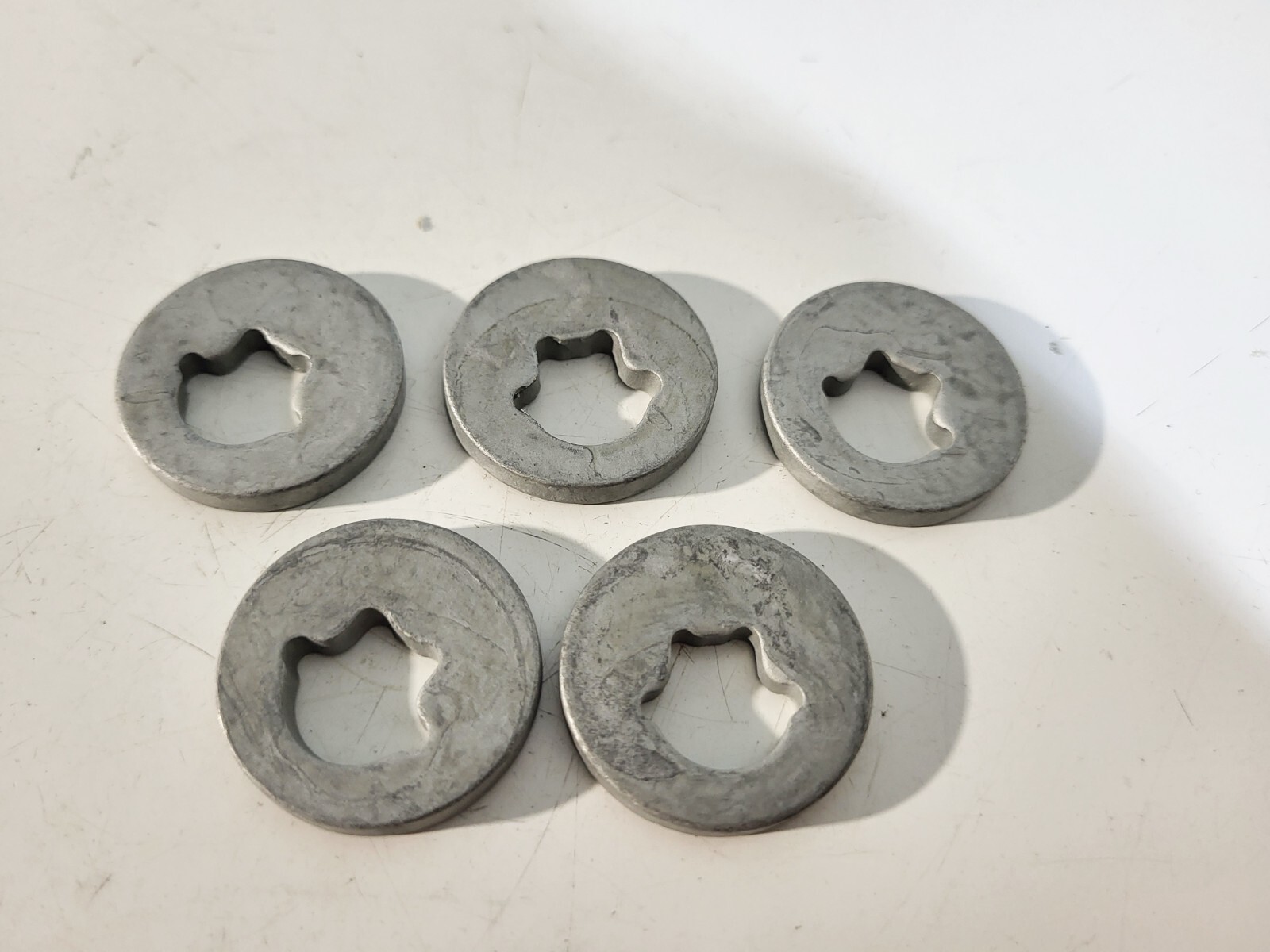 BMW E81 E87 E88 E90 E93 E39 Eccentric flat washer 1psc