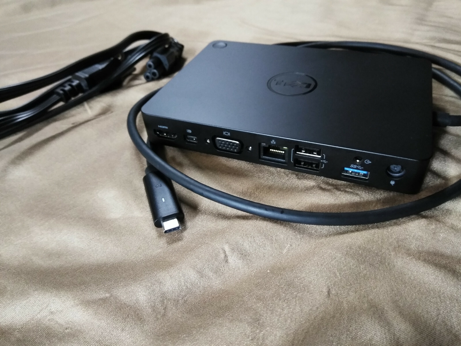 Original Dell WD15 USB-C 4K Docking Station 5FDDV with 130w Power adapter