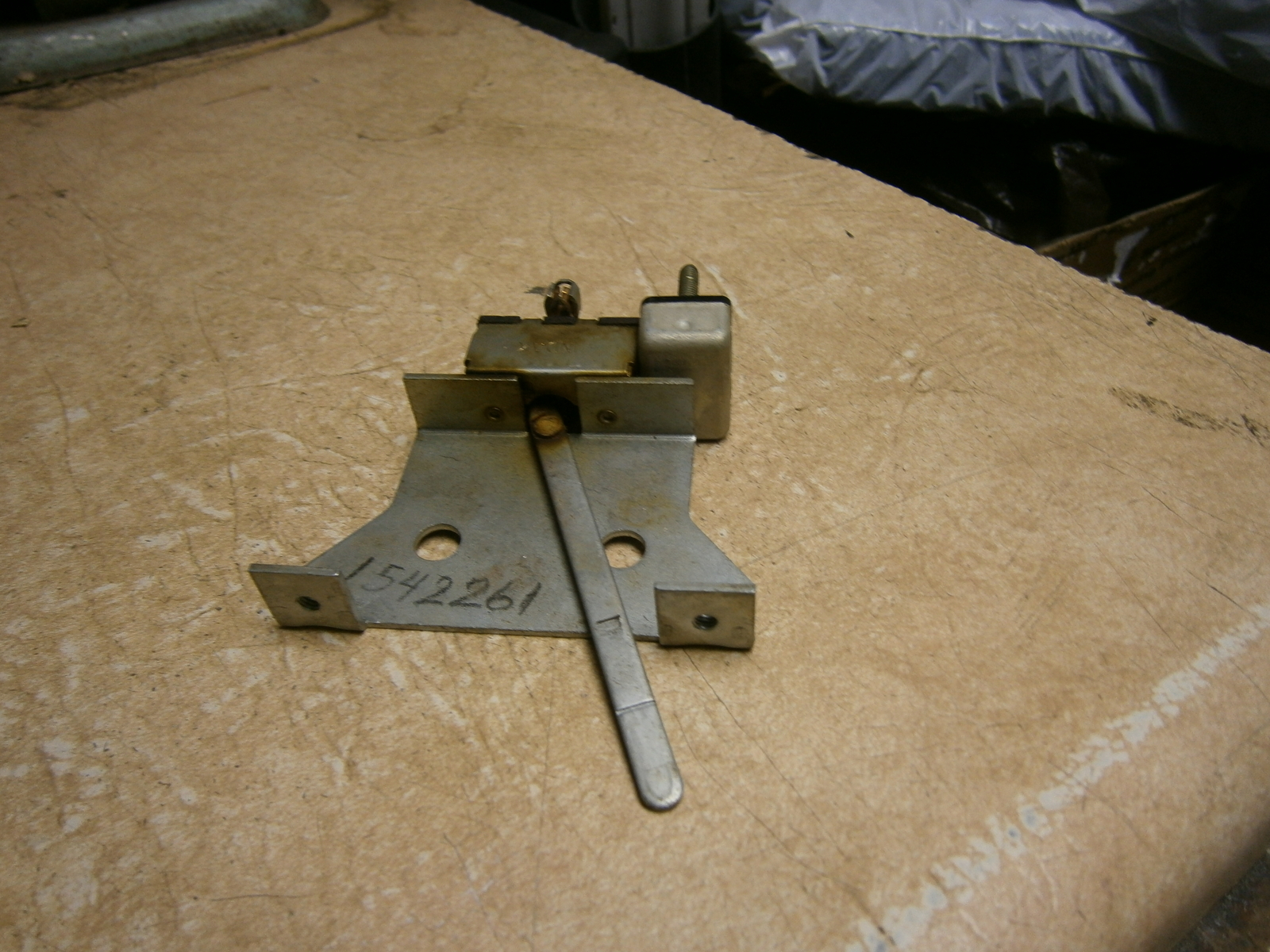 Studebaker 1542261 NOS Wiper Switch 1957 Sedan Wagon Hawk
