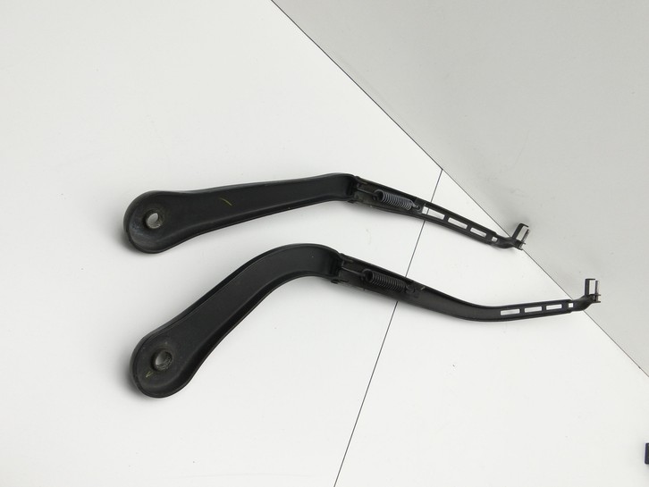 BMW E92 320i 05-08 2x Scheibenwischer Wischarm Vorne  - Bild 5