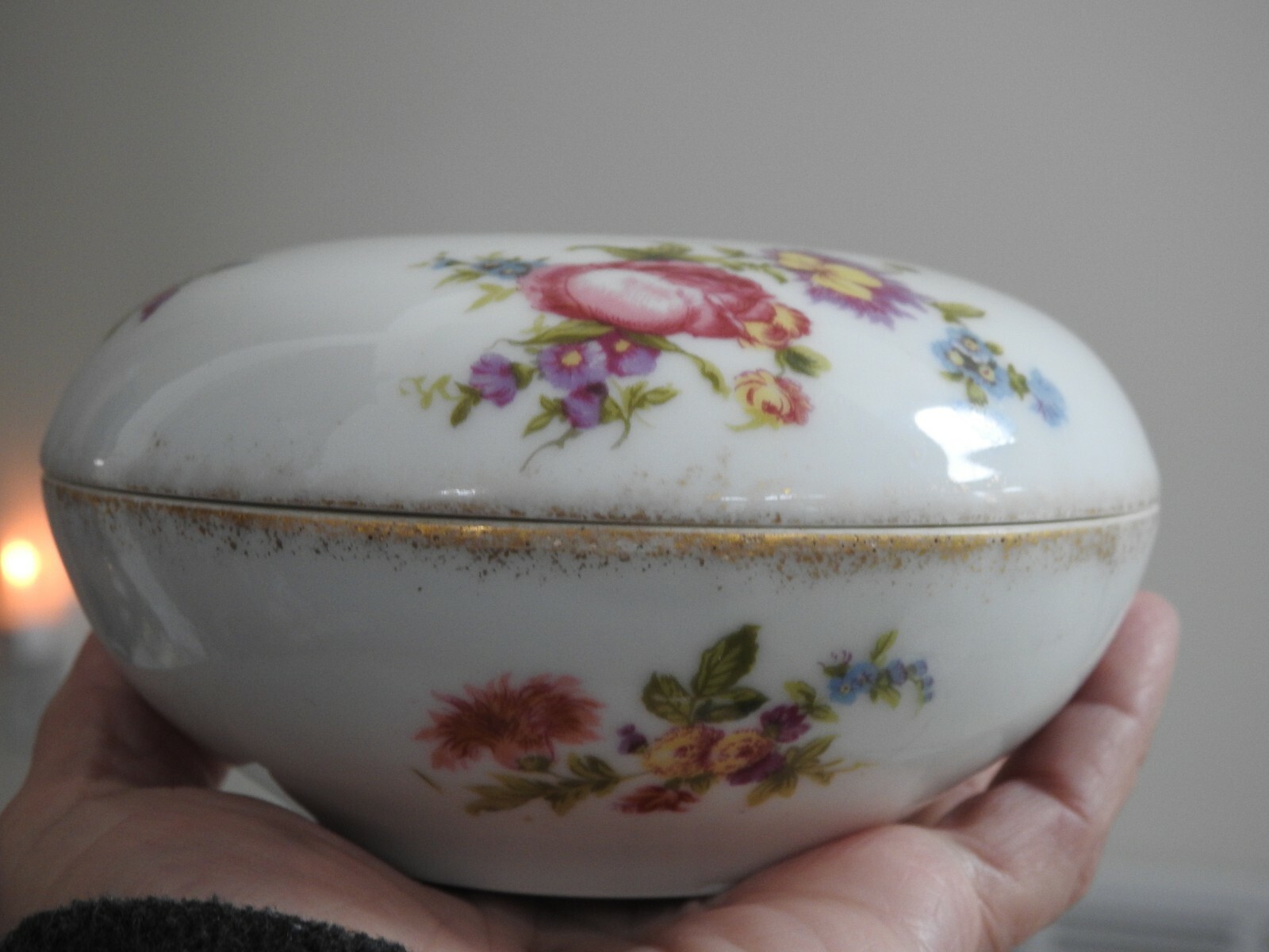 vtg antique LIMOGES HAIR RECEIVER porcelain floral  W G  & Co France vanity item