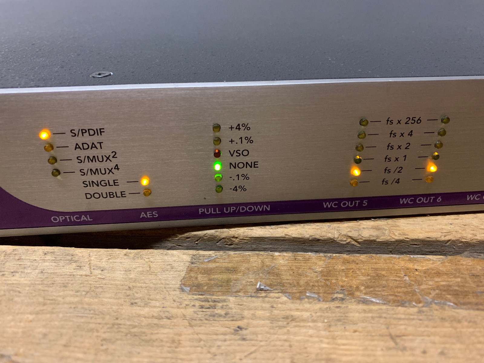 APOGEE BIG BEN DIGITAL MASTER CLOCK 192k - PRO!