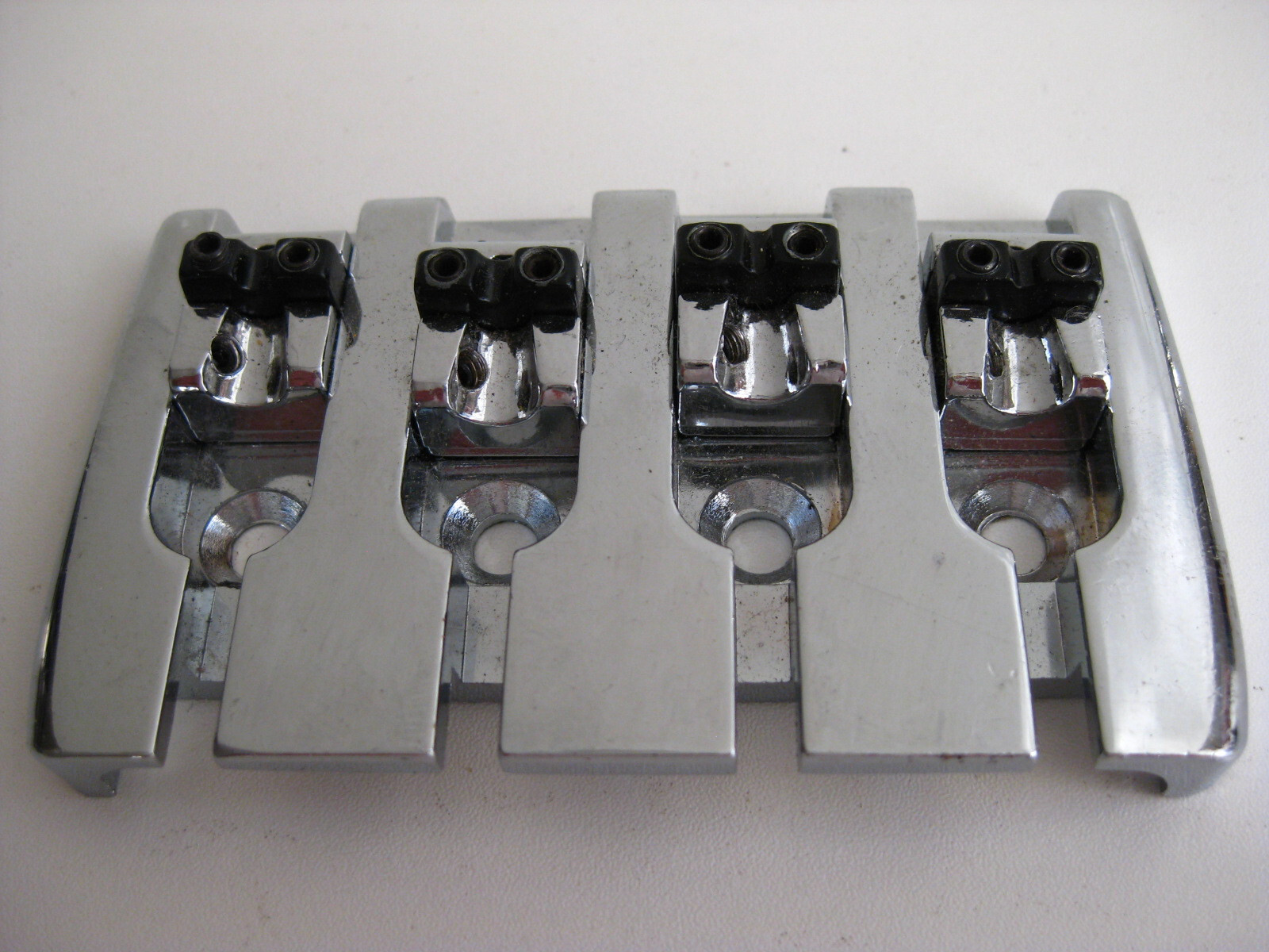 ベース FreedomCustomGuitar BraceTonBassBridge used】Freedom
