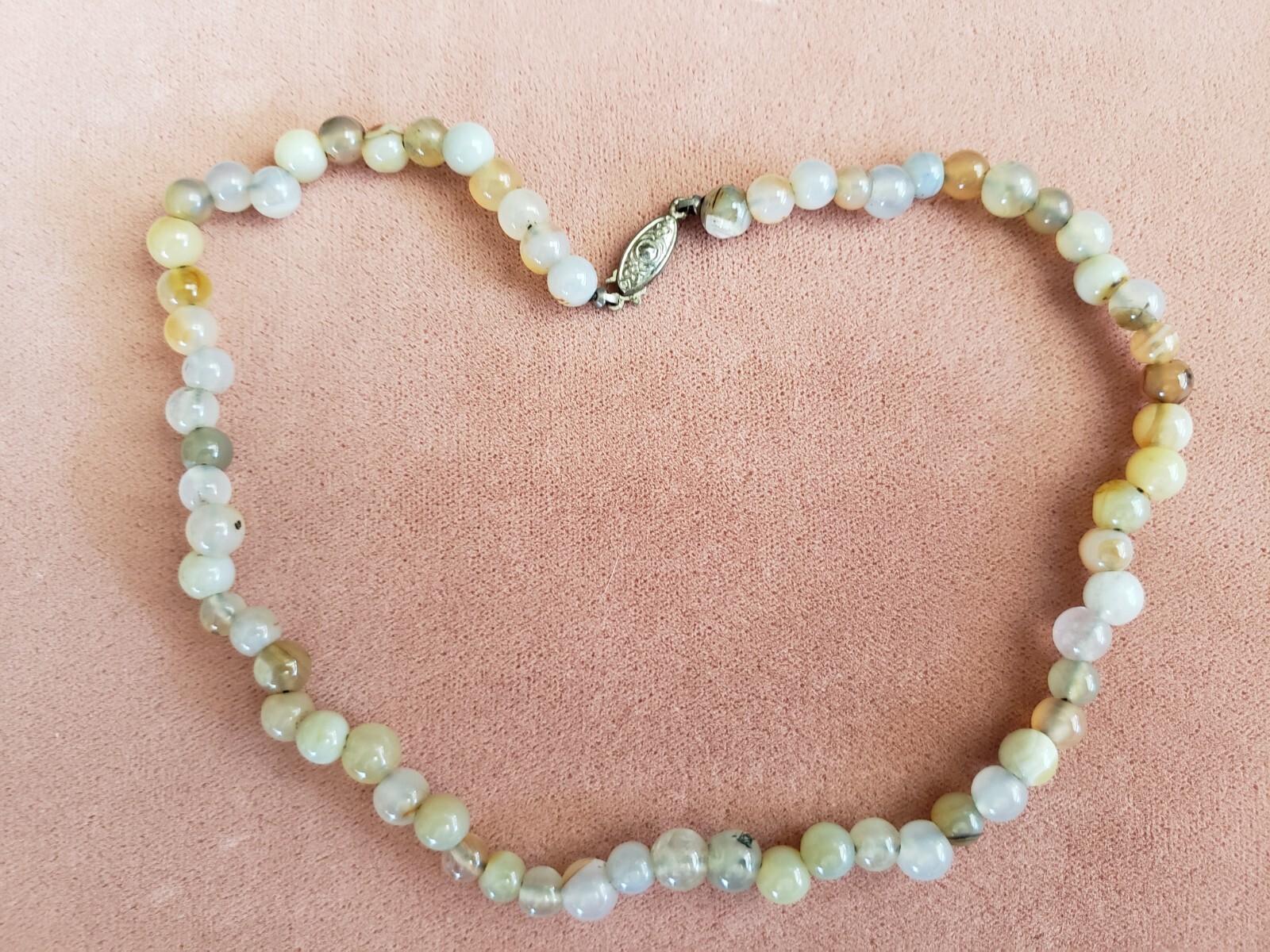 GENUINE STONE NECKLACE, 16 INCHES LONG, HAND-MADE, 7-8 mm