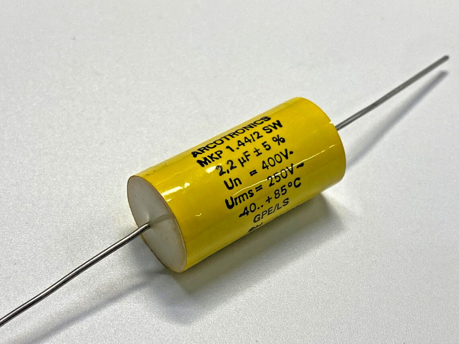 1pcs - ARCOTRONICS 2.2uF 400V 5% MKP 1.44/2 SW Axial Film 1pcs - ARCOTRONICS 2.2uF 400V 5% MKP 1.44/2 SW Axial Film