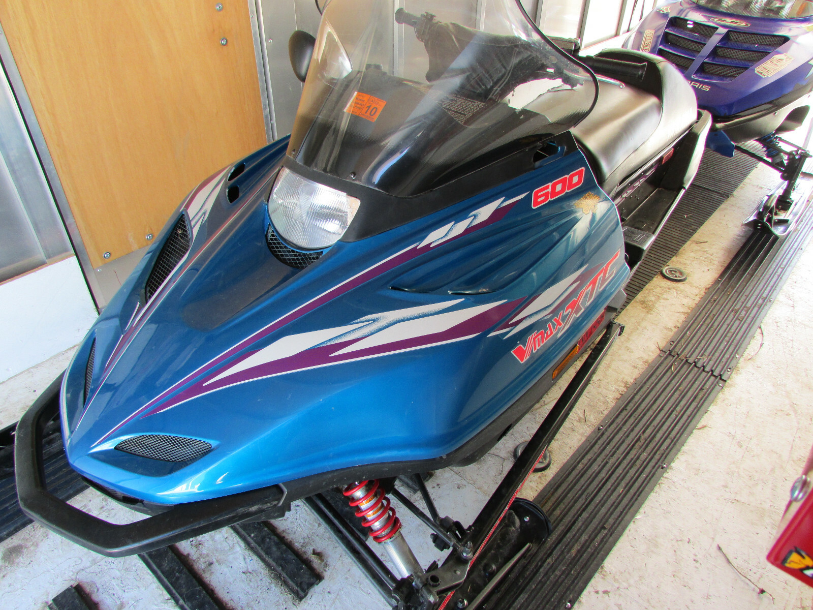 1997 Yamaha 600 VMAX XTC Snowmobile