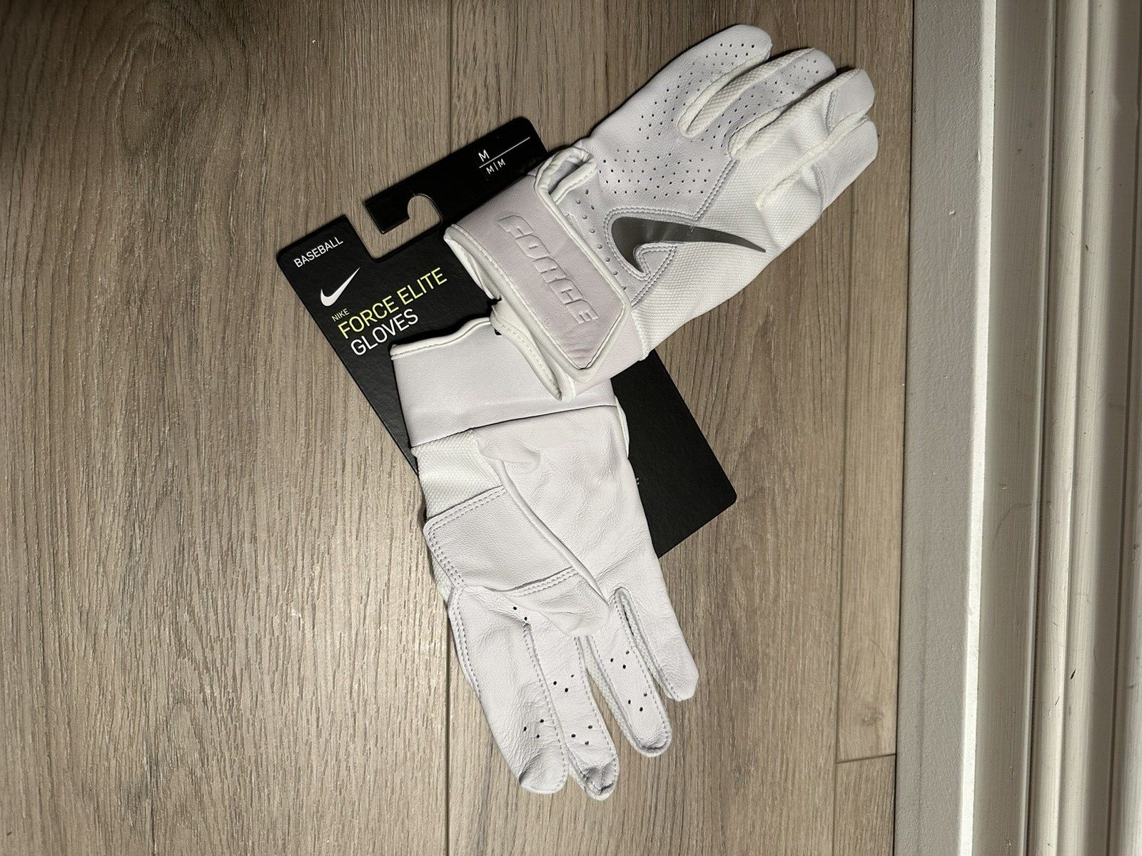 Nike Force Elite Adult Baseball Batting Gloves Light Grey