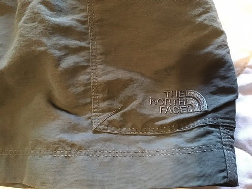 THE NORTH FACE Men's Hiking Cargo Shorts Size 38 Belted Gray Lightweight