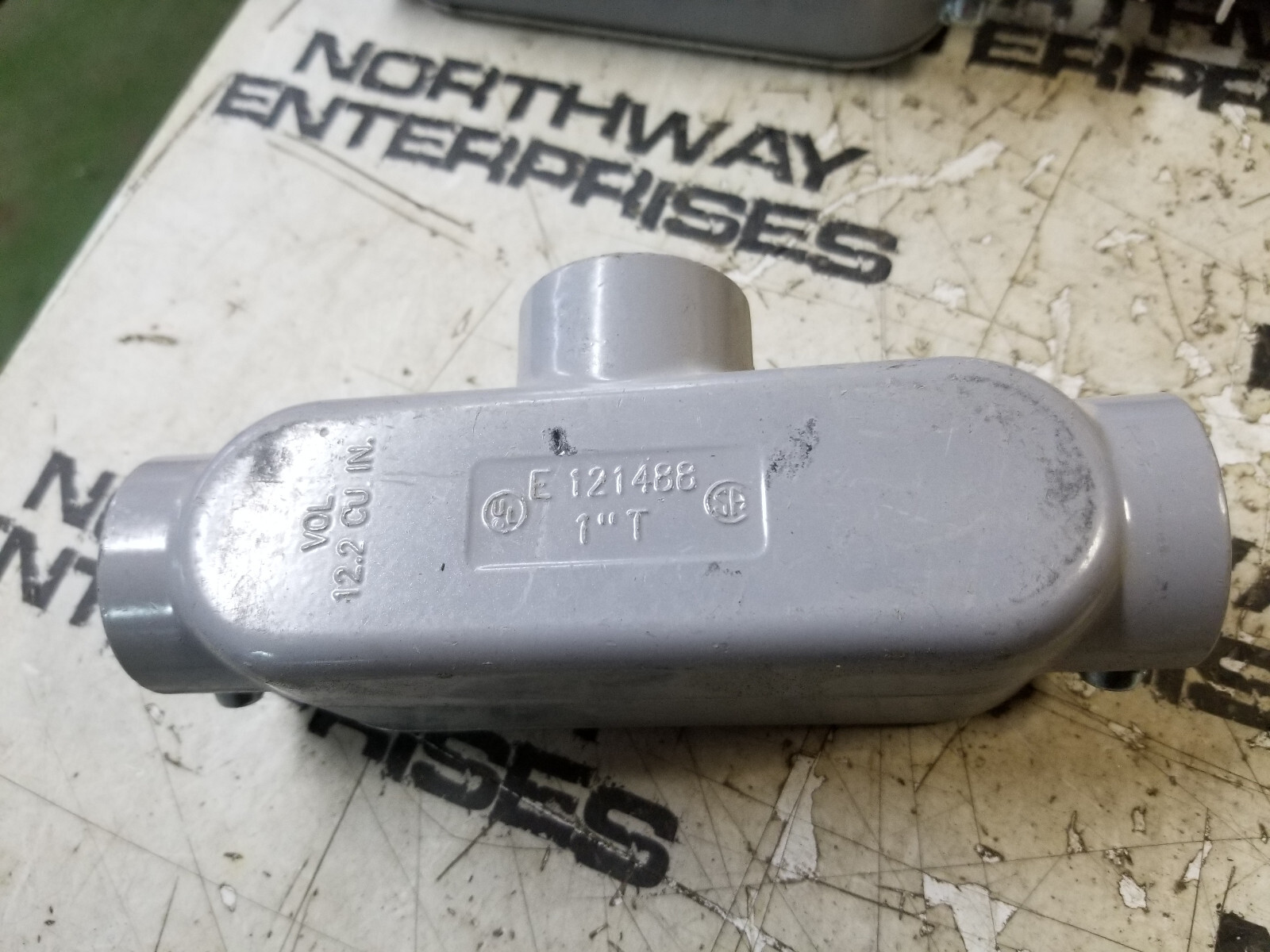 E121488 CONDUIT T OUTLET TYPE T 2