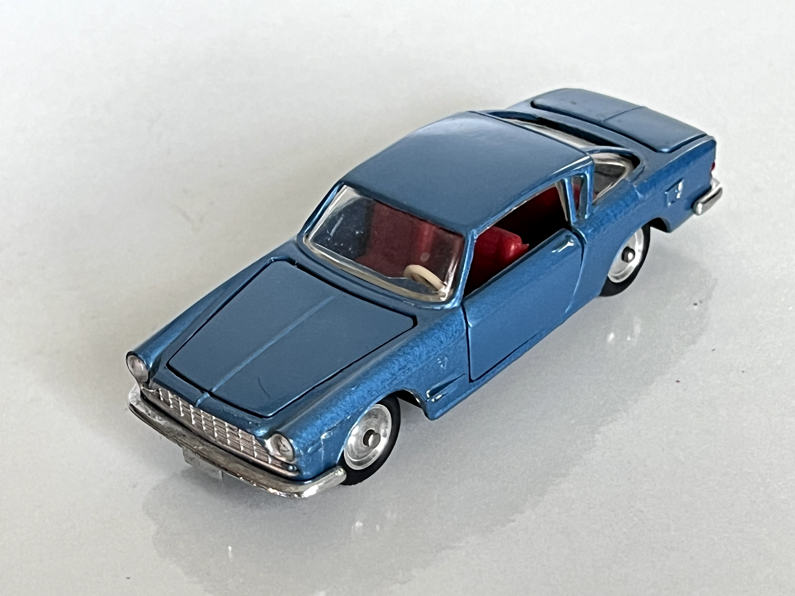 ミニカー MERCURY Art.23 FIAT 2300S COUPE ミニカー MERCURY Art.23 FIAT 2300S COUPE MERCURY Art. 23