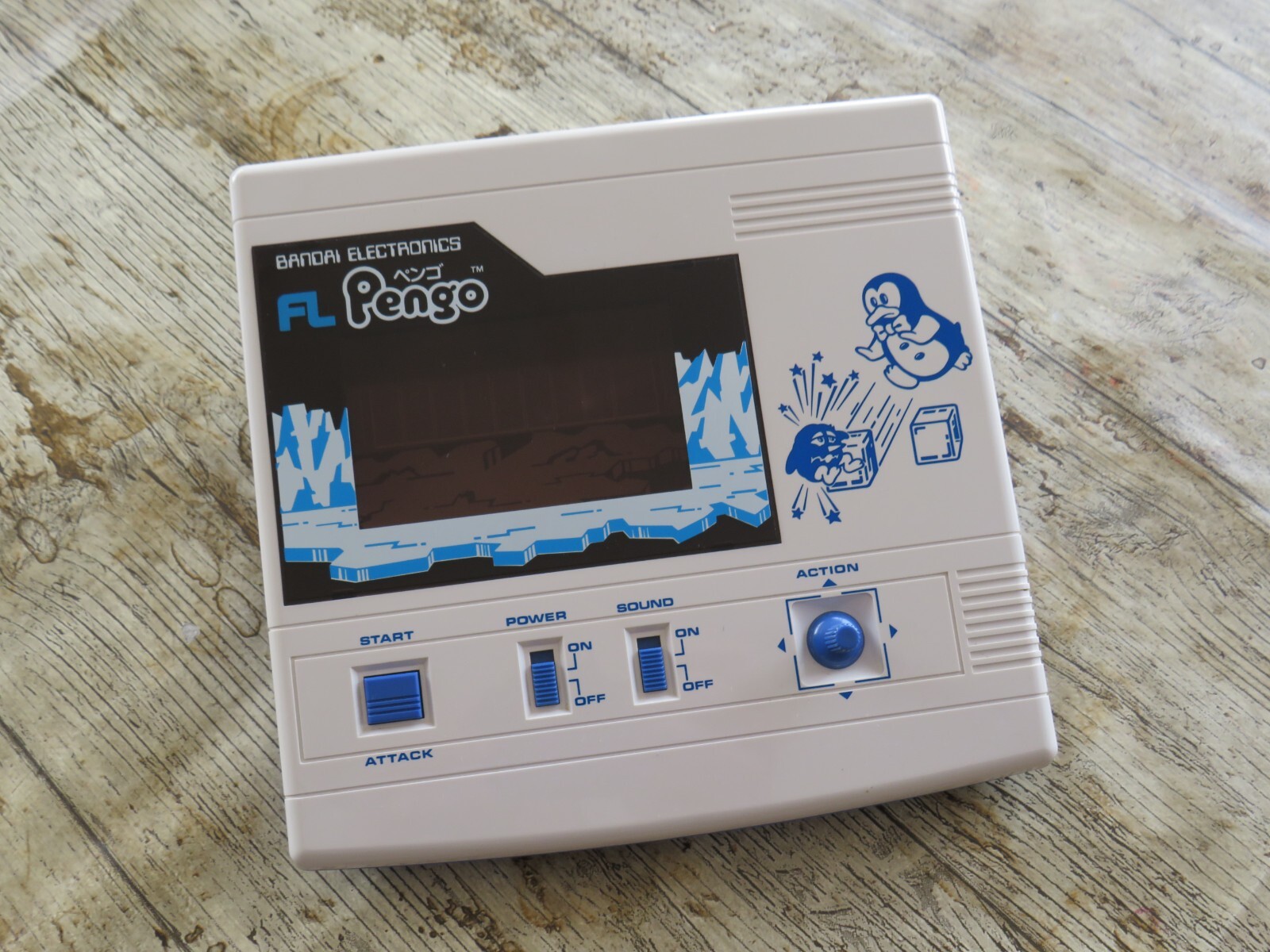 BANDAI-ELECTRONICS/FL-Pengo
