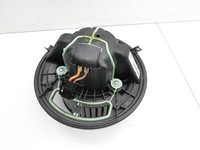 BMW X1 E84 09-12 Gebläsemotor Lüftermotor Heizungsgebläse BMW X1 E84 09-12 19.07.2010 9227670 64119227670... Vorschau 2