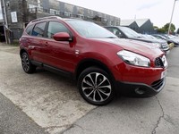 2012 (12) NISSAN QASHQAI 1.5 DCi N-TEC +2 7 Seater Red Diesel Manual Climate FSH