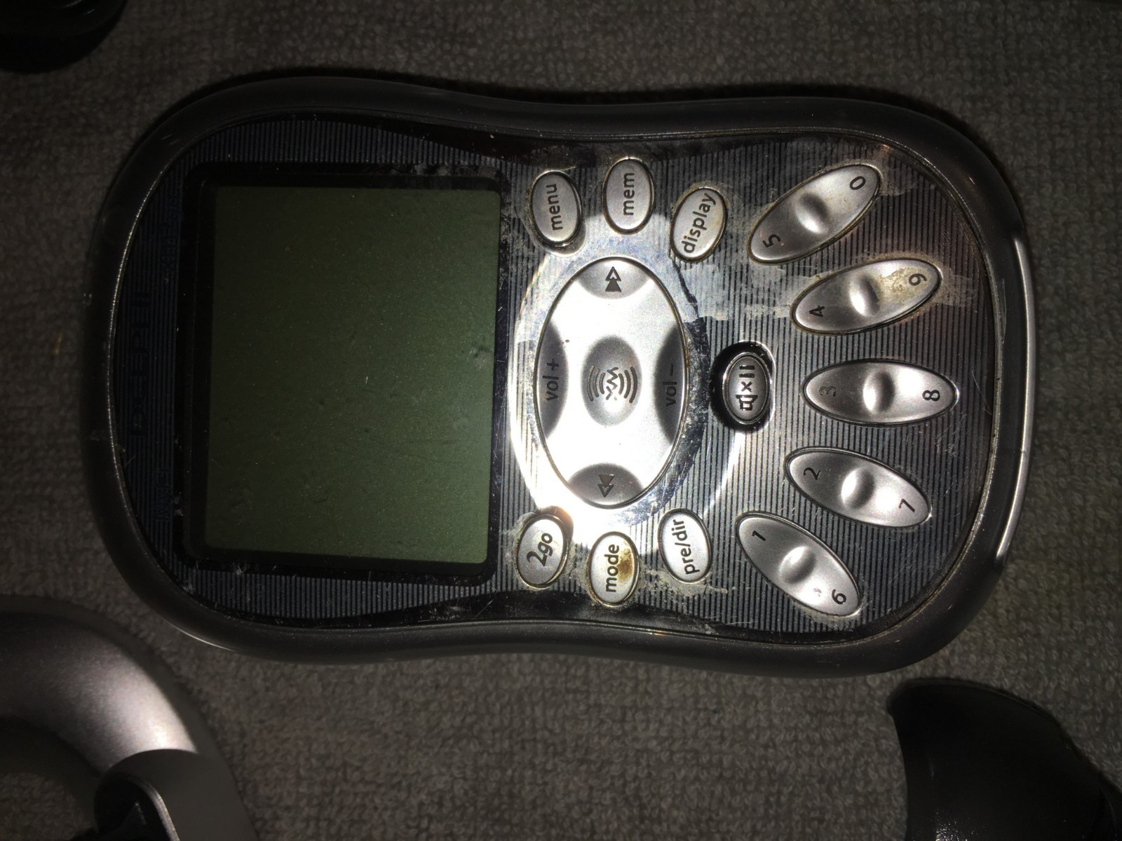 Mobile XM Satellite Radio Package with Car Mount, Arm Band, Belt Clip PORTABLE G