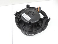 VW T-Roc A1 17-21 Gebläsemotor Lüftermotor Heizungsgebläse VW T-Roc A1 17-21 24.11.2020 5Q1819021H MT78709C gebraucht Vorschau 2