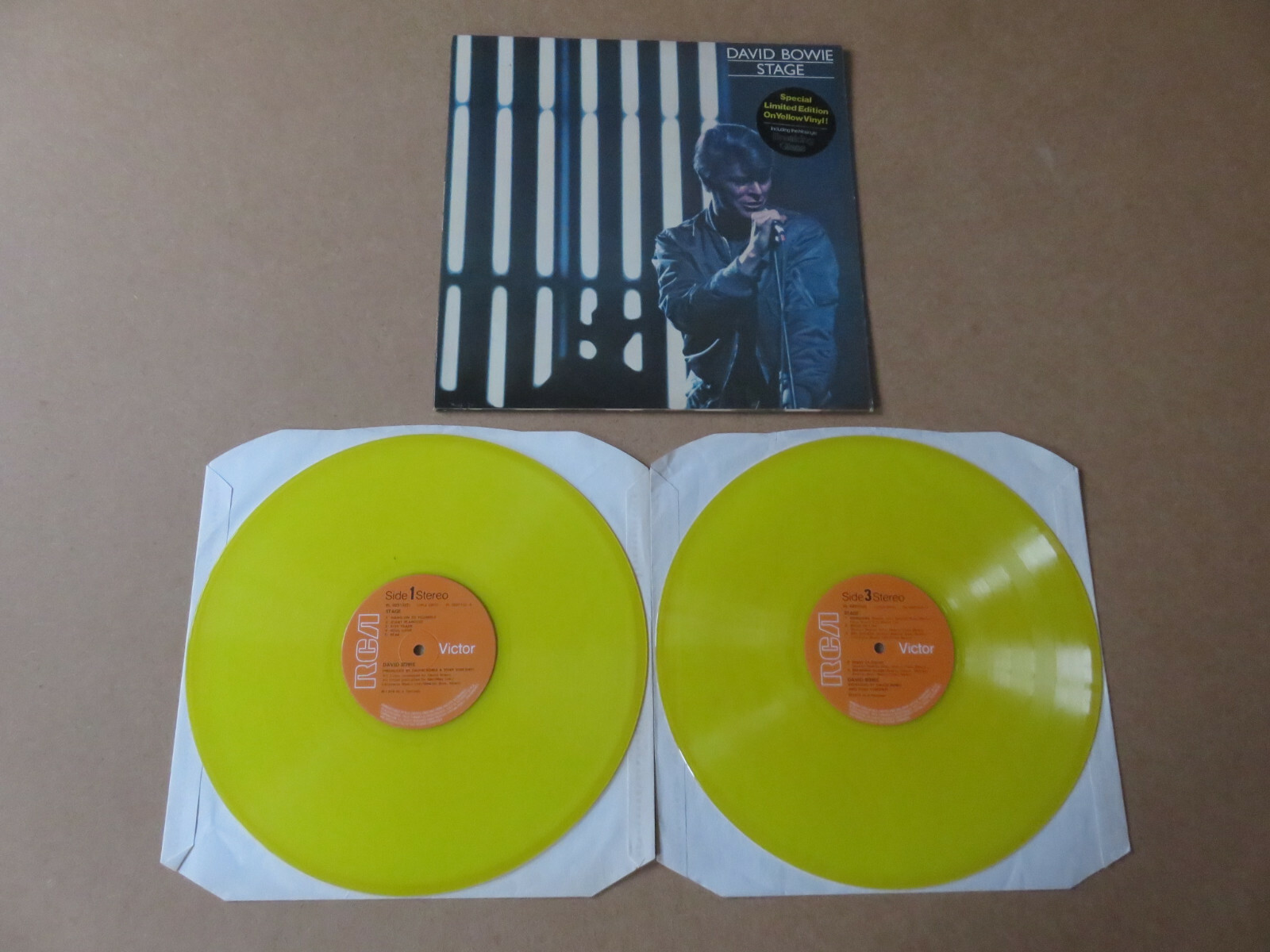 DAVID BOWIE Stage RCA VICTOR 1978 UK YELLOW VINYL PRESSING 2