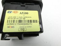 Hyundai I30 GD 15-17 USB AUX Buchse Anschluss Hyundai I30 GD 15-17 08.07.2015 96120A5100 96120-A5100 gebraucht Vorschau 4