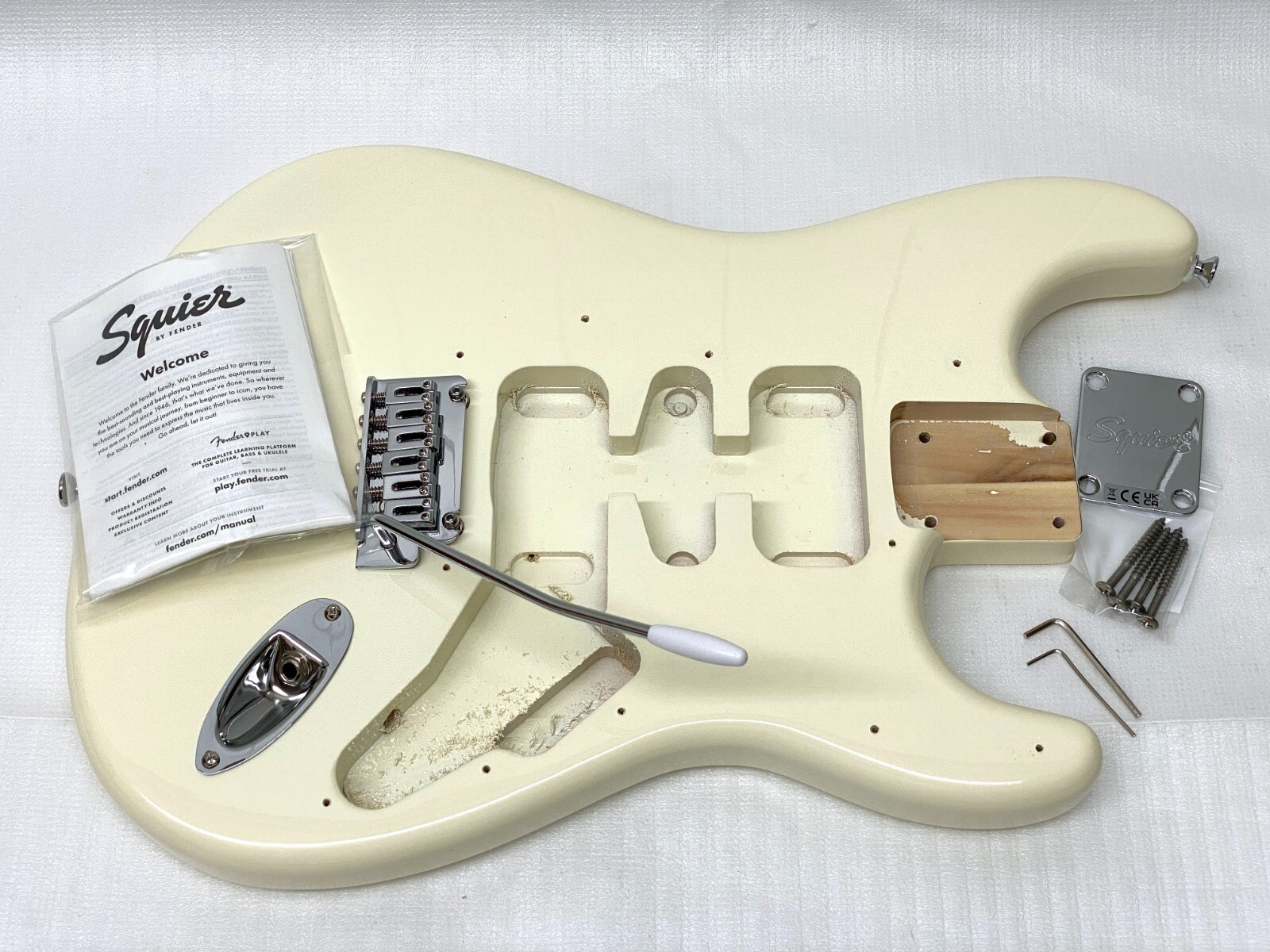 Fender Squier Strat 2-PT TREMOLO BODY w/ HARDWARE Olympic Fender Squier Strat 2-PT TREMOLO BODY w/ HARDWARE Olympic